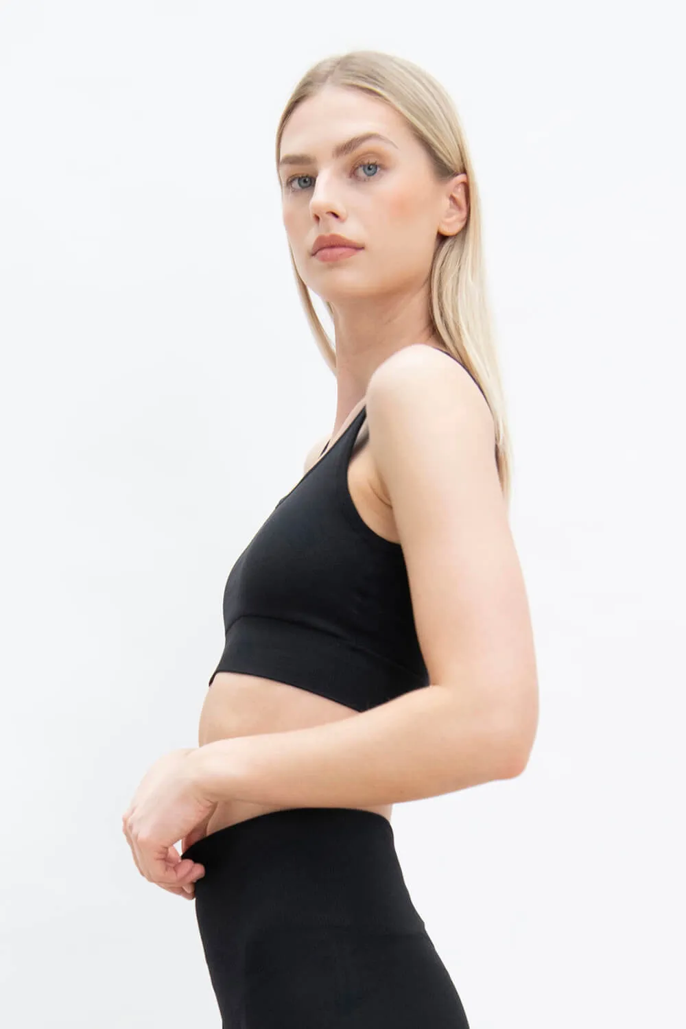 Ultimate Seamless Bralette - Black
